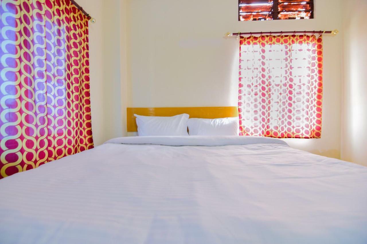 Spot On 30735 Dreamland Guest House Dispur Værelse billede